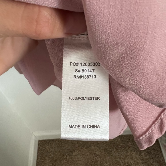 Doe & Rae Anthropologie V Neck Blouse And Split Sleeves - Picture 5 of 5